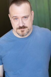 Pete Giovagnoli's acting headshot